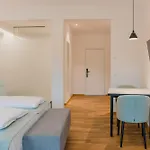 מלון Aktiv Am